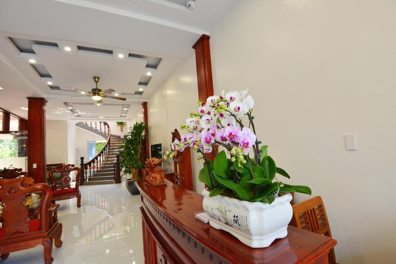 Hotel Khach San Dong Phuong à Lang Son Extérieur photo