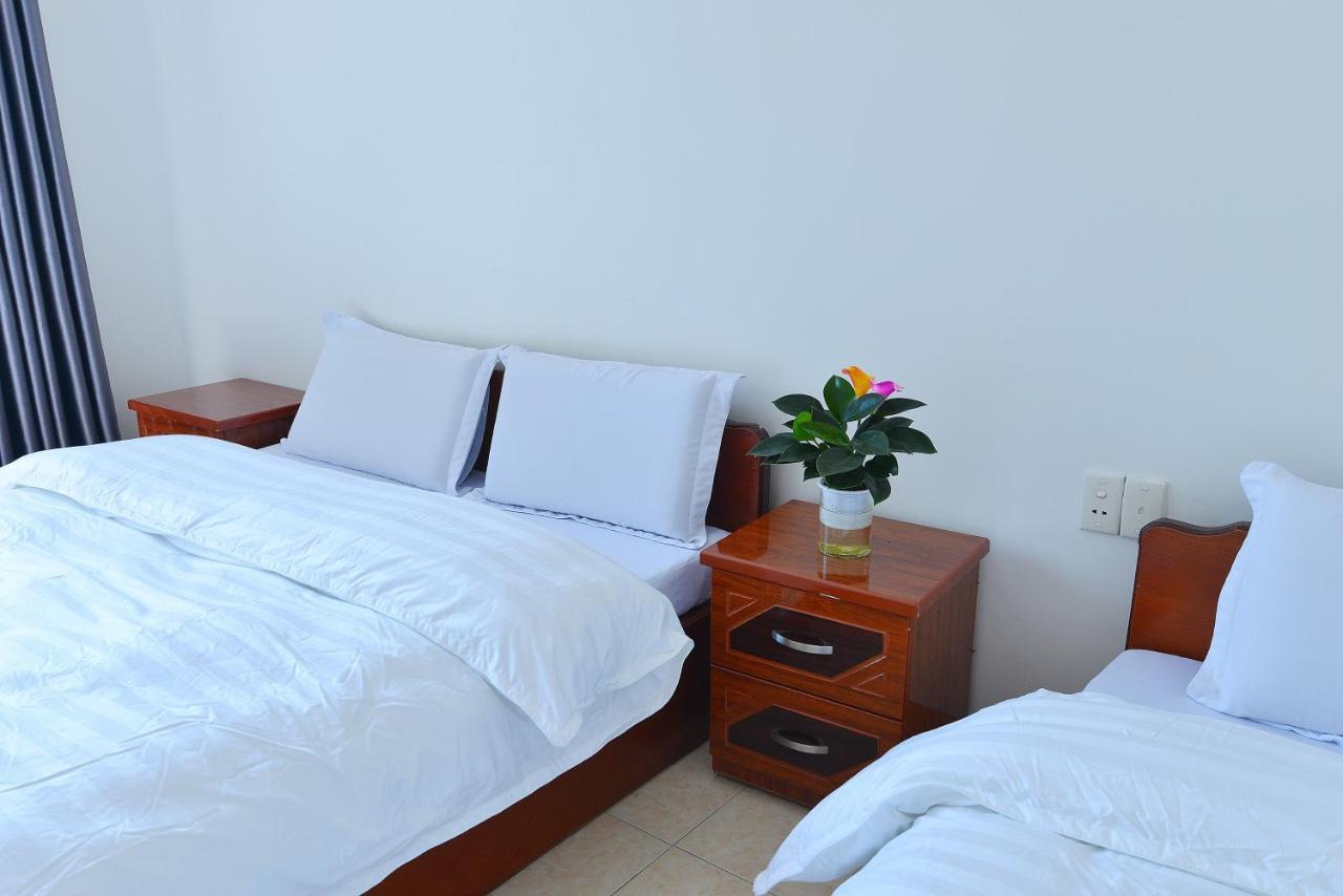 Hotel Khach San Dong Phuong à Lang Son Extérieur photo